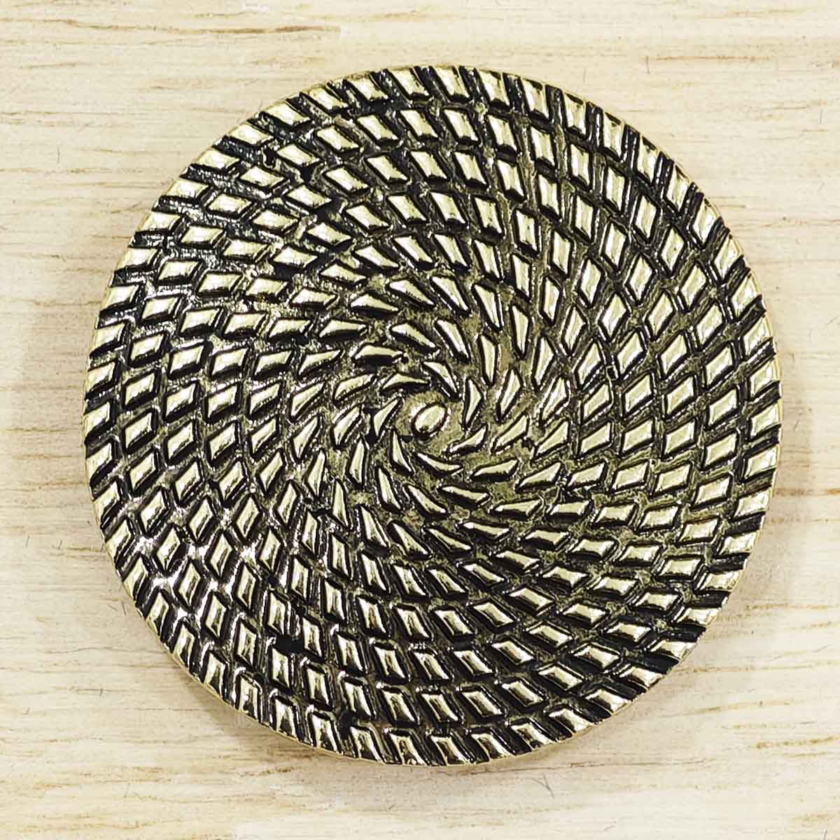 1743763272513